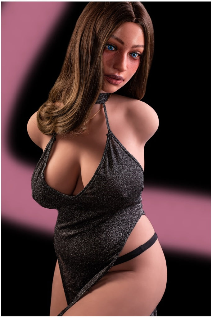 Climax Doll - Lynea 150cm/4ft 11 Medium Breast Torso Movable Jaw Silicone Head Sex Doll