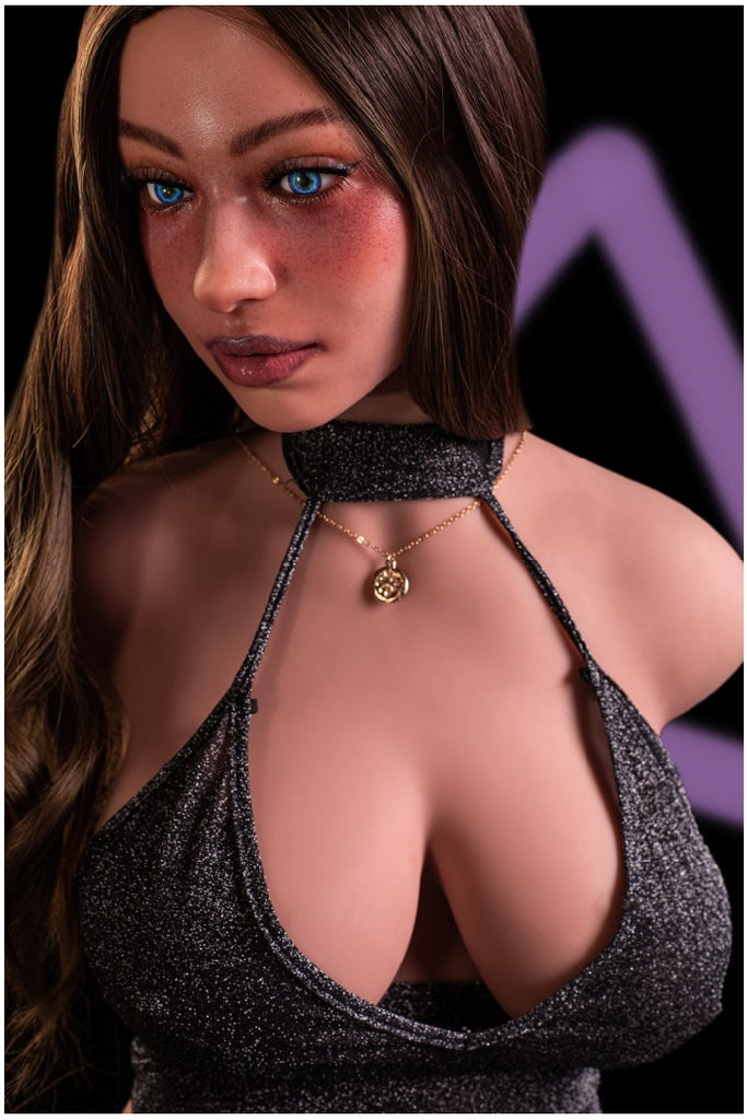 Climax Doll - Lynea 150cm/4ft 11 Medium Breast Torso Movable Jaw Silicone Head Sex Doll