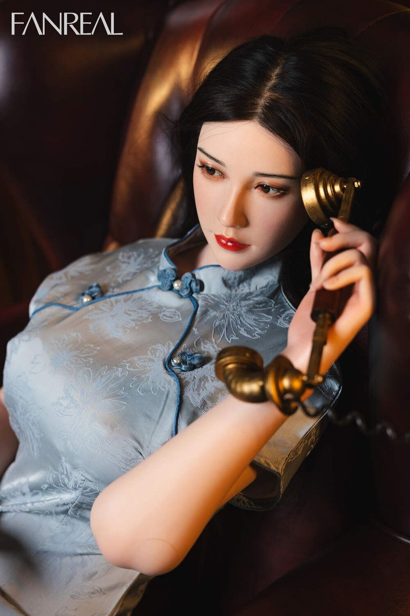 FanReal Doll - Boudicca 109cm/3ft7 G-cup Silicone Torso